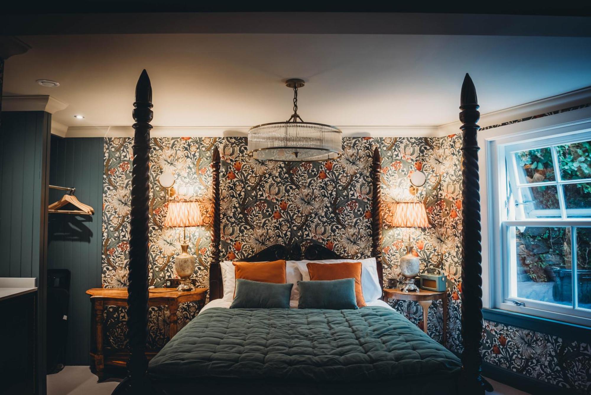 Roslyn House Hotel โทเบอร์โมรี ภายนอก รูปภาพ