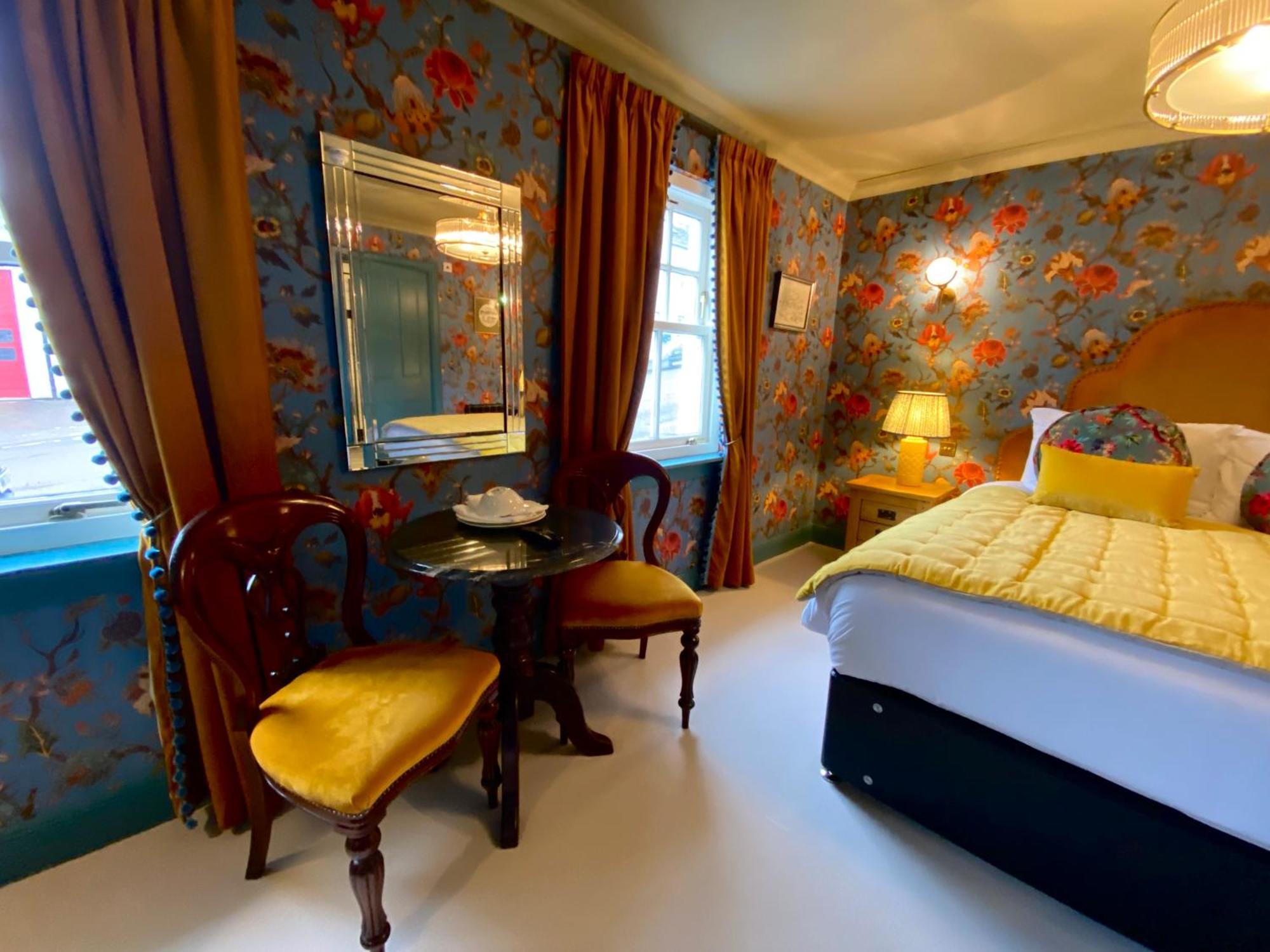 Roslyn House Hotel โทเบอร์โมรี ภายนอก รูปภาพ